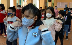 Phụ huynh nhắn tin cho Chủ tịch Hà Nội: Có thể cho con đúp, miễn là an toàn