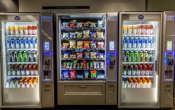 Công ty CP Dịch vụ Công nghệ Tân Phát Etek: Đánh trống bỏ dùi, khuấy động thị trường máy bán hàng tự động