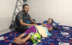 Mối tình đẹp của cô gái tật nguyền bán vé số