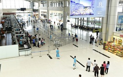 Hà Nội: Cô gái trốn cách ly ra sân bay Nội Bài để chuẩn bị sang Anh