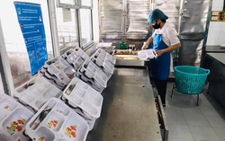 Công ty Trường Sinh có nhân viên nhiễm COVID-19 cung cấp suất ăn cho BV Nội Tiết TƯ