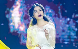 Đồng Lan lột tả tình yêu của người trầm cảm 