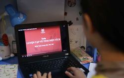 Mẹ xót xa khi thấy con suốt ngày dán mắt vào truyền hình, máy tính để học online