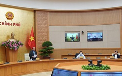 Thủ tướng: Thực hiện nghiêm Chỉ thị 16, không để vỡ trận