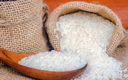 Tháng 4 và 5: Mỗi người dân sẽ được dự phòng thêm gần 13 kg gạo 