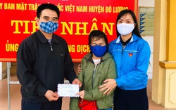 Cảm động cô gái khuyết tật dùng số tiền kiếm được để ủng hộ phòng, chống Covid-19 