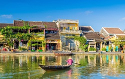 Gắn công tác vệ sinh môi trường với phát triển điểm tham quan du lịch ở Hội An