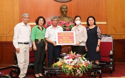 Một trường THPT tại Hà Nội ủng hộ 800 triệu đồng chống dịch Covid-19