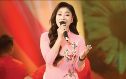 Ca sĩ Bích Hồng thấy mình đẹp nhất khi mặc áo dài