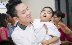 Tùng Dương dù lớn khôn, đôi lúc vẫn như một em bé tự kỷ