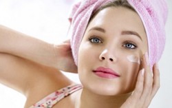 7 mẹo làm đẹp vô cùng hữu dụng có thể thực hiện khi ngủ