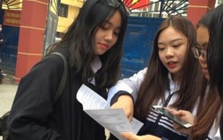 Các trường 'tập dượt' thi THPT Quốc gia: Con lo một, bố mẹ lo mười 