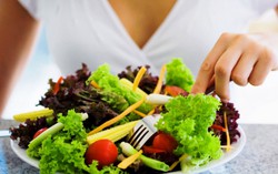 Bỗng dưng vợ muốn cả nhà ăn chay