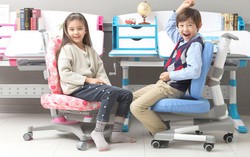 Bàn học chống gù, chống cận thu hút phụ huynh
