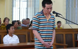 Phạt người chồng tẩm xăng đốt vợ 15 năm tù, bồi thường 380 triệu đồng