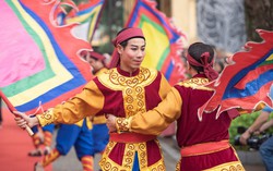 Dâng hương kỷ niệm 991 năm ngày giỗ vua Lý Thái Tổ