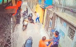 Clip người phụ nữ lao ra đỡ đạn cho con trai khi bị bắn