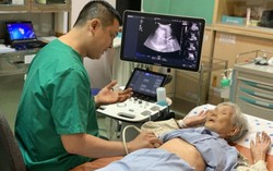 Cơ hội điều trị ung thư gan cho bệnh nhân 100 tuổi