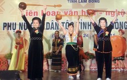 Nâng cao năng lực cho phụ nữ tiếp cận các giá trị mới 