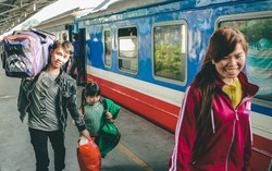 Từ 30/9, nhắn tin lấy số thứ tự mua vé tàu Tết 2019 tại ga Sài Gòn 