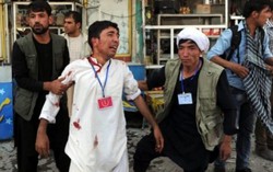 Đánh bom ở Afghanistan, 61 người chết