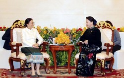 Chủ tịch Quốc hội Nguyễn Thị Kim Ngân hội kiến Chủ tịch Quốc hội Lào