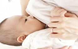 Mẹ bỉm sữa để bị áp xe vú vừa khổ mẹ, thiệt thòi cho con
