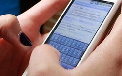 Người phụ nữ mất hơn 800 triệu đồng vì làm theo lời đe dọa qua điện thoại