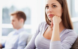 Chồng không bao giờ tin có bạn tốt, sau lần vợ ốm đổi hẳn thái độ
