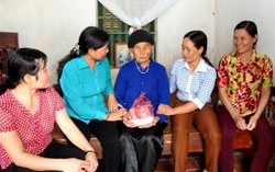 Trợ cấp với người có bằng khen tham gia kháng chiến