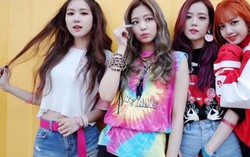 Ban nhạc nữ Black Pink 'thống trị cuộc chơi trên đôi giày cao gót'