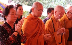Đại lễ cầu siêu tưởng niệm anh hùng, liệt sĩ tại chùa Vĩnh Nghiêm