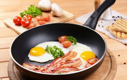 Khi nào cần thay chảo chống dính? 