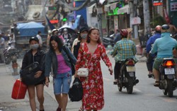 Phố đi bộ Bùi Viện trễ hẹn với du khách