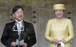 Tân Nhật hoàng Naruhito lần đầu tiên xuất hiện sau khi đăng quang