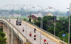 Nữ sinh để lại thư cảm ơn gia đình rồi cùng bạn nhảy cầu tự vẫn