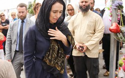 Thủ tướng Jacinda Ardern thể hiện phẩm chất lãnh đạo trong xử lý vụ xả súng đẫm máu