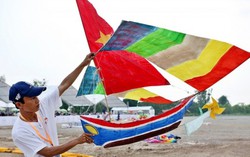 Diều khổng lồ tại Festival diều quốc tế 2016