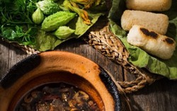Cơm nắm kho quẹt đậm đà tình quê