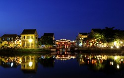 100 khuôn hình lung linh trong triển lãm ảnh ‘Ấn tượng Việt Nam - Trung Quốc 2018’