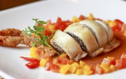 Hấp dẫn mực ống sốt ớt chuông chua ngọt