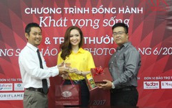 Miss Màu Vàng Chân Trân muốn thành MC, ca sĩ