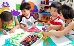 Lo con "no đòn" nơi trường học