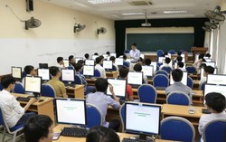 Thi đánh giá năng lực gây lãng phí