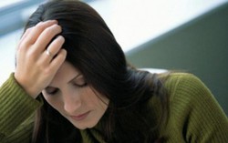 Con rể không muốn mẹ vợ chăm cháu