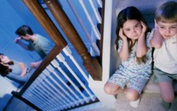 Chuẩn bị tâm lý cho con khi bố mẹ ly hôn