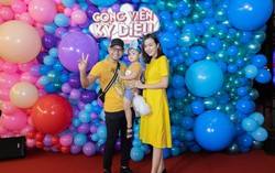 Á hậu PNVN Qua ảnh Ái Châu cùng chồng đưa con đi xem phim