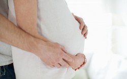 2 người ++: Ngại 'yêu' vì mang bầu
