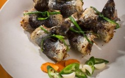 Đậm đà cá chuồn chiên nghệ