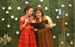 ‘Hot girl trăm cân’ đọ dáng cùng 'Gái già xì tin'